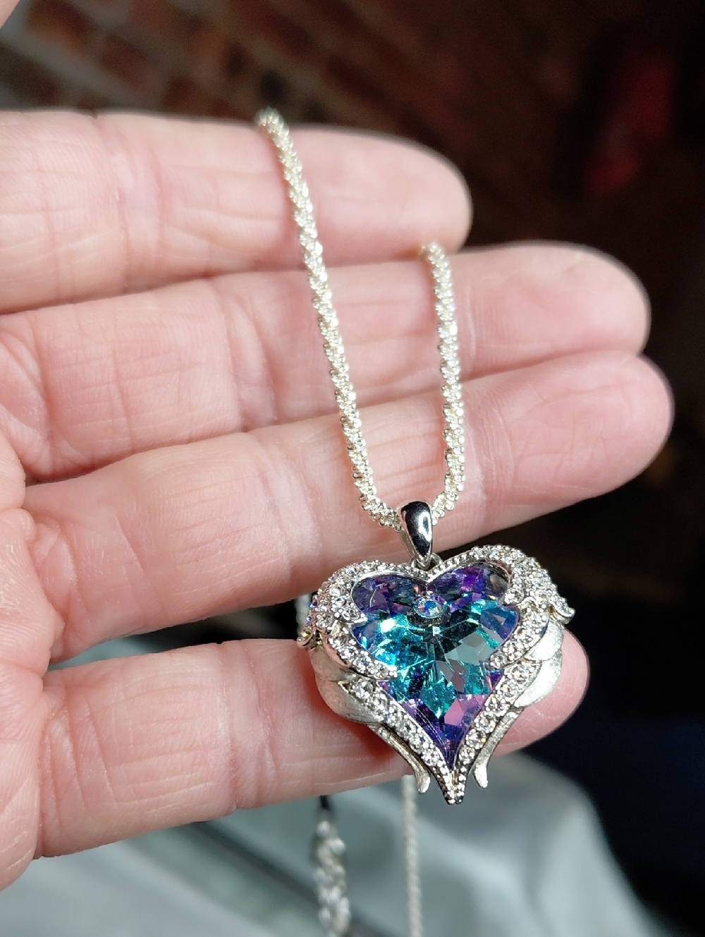 Angel HEART - Picture 4 of 4